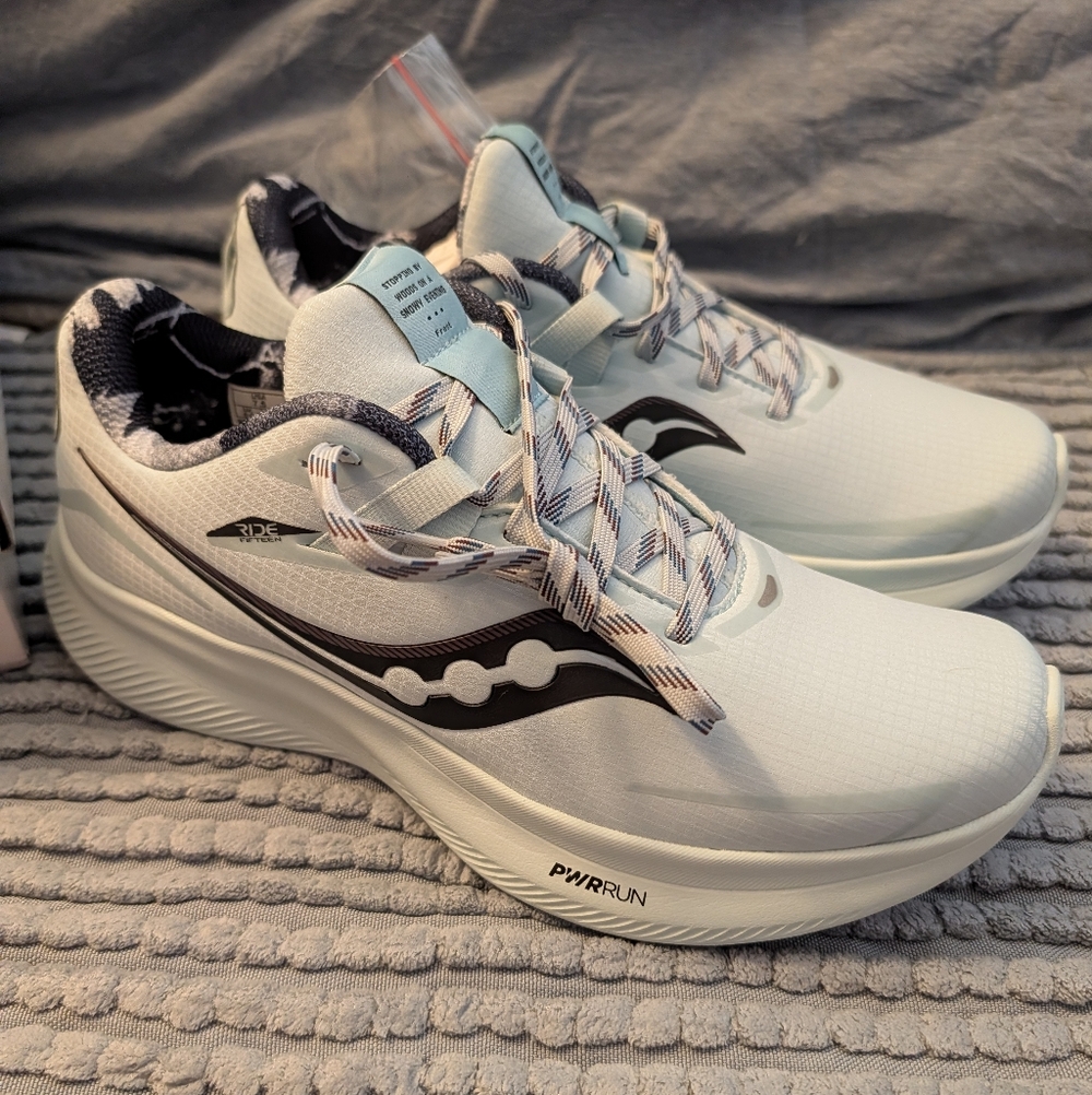 New women's Saucony Ride 15 Windshield Running Shoes Size 7.5M